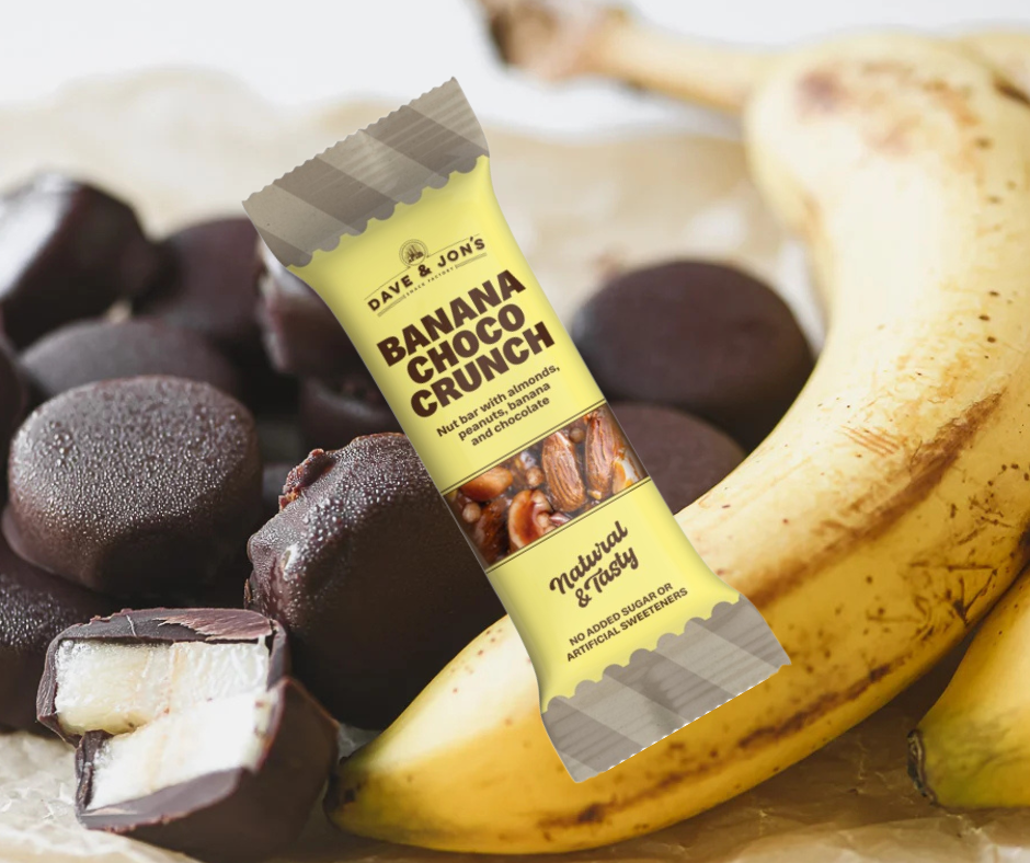 RIEKSTU BATONIŅŠ AR BANĀNU UN ŠOKOLĀDI DAVE & JON`S