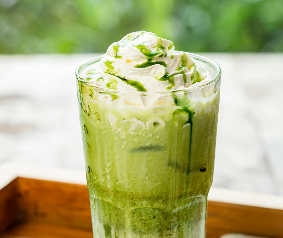 Maisījums dzērienu pagatavošanai BOLERO matcha zaļā ledus tēja (12x8gr)